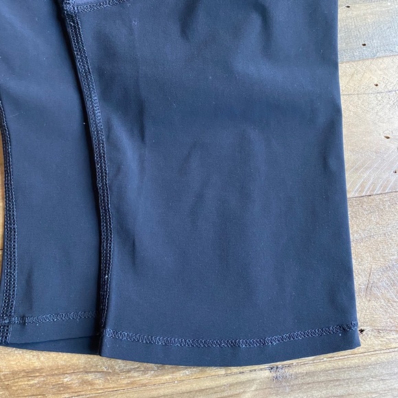 Lululemon mesh crops - 6 - Picture 8 of 10